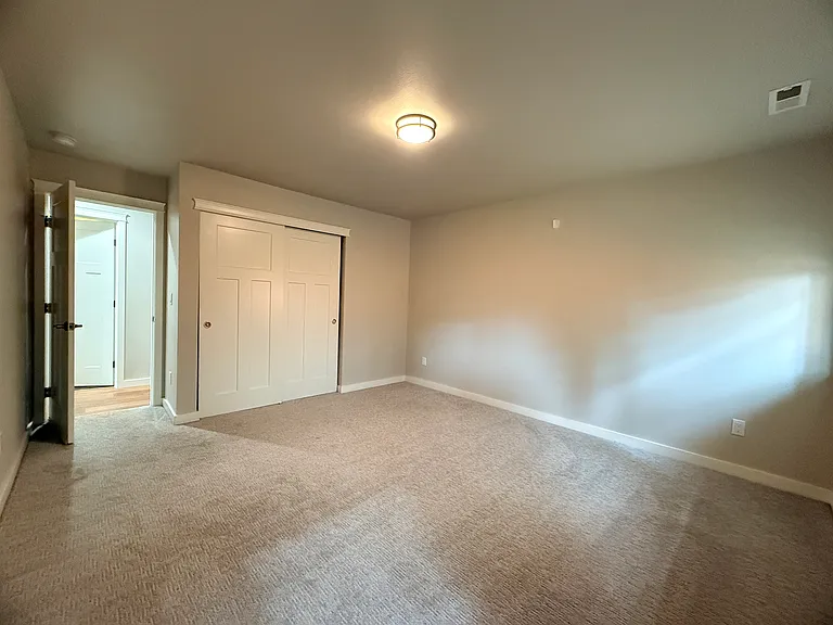 11837 32nd Ave NE #A — Photo 12