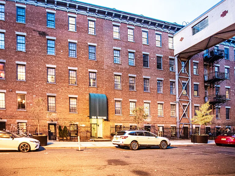 186 Wayne St #314D — Photo 21