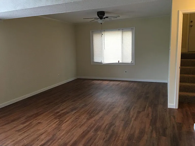 1418 Fortingale Cir — Photo 15