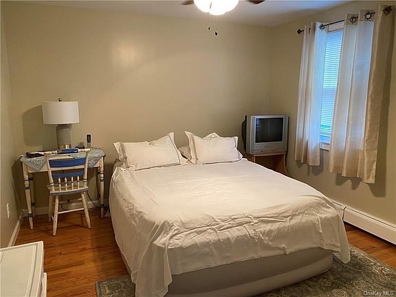 4th image of 28 Catherine St