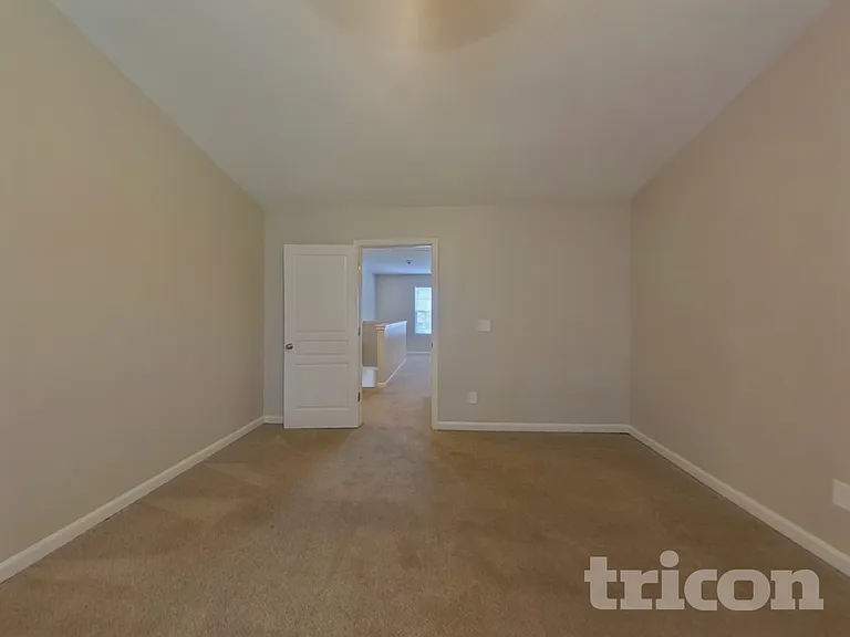 4604 Montelena Dr — Photo 6