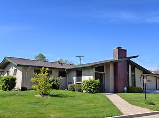 801 W Glover St, Ottawa, IL 61350