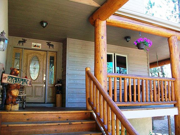 Front porch and entrance