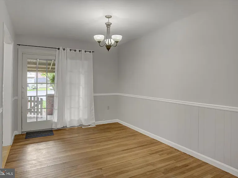 708 Cumberland Ave — Photo 4