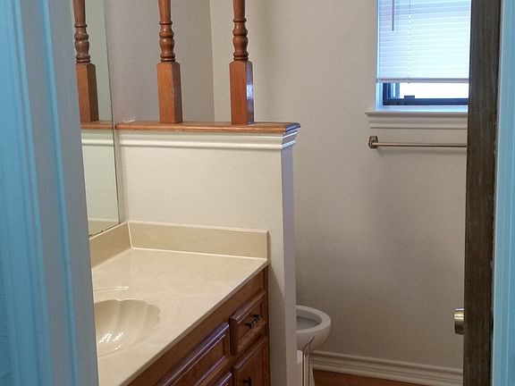 5th image of 503 Weiss Dr