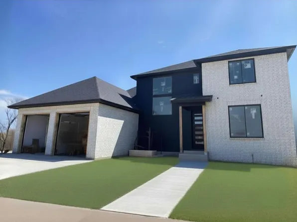 5154 N Seacrest Drive, Ozark, MO 65721