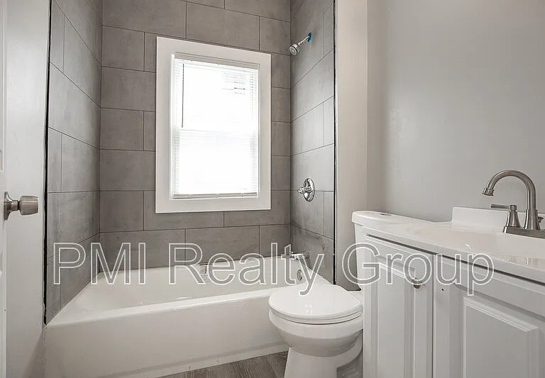 3600 E 153rd St #DOWN — Photo 11