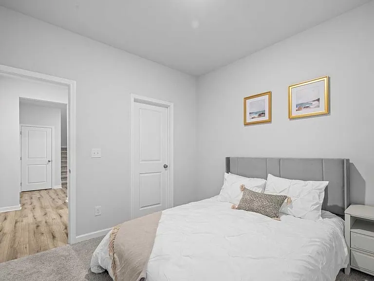 211 Clark Lake Ln — Photo 19