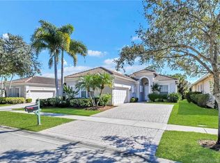 2666 SE Stonebriar Way, Stuart, FL 34997