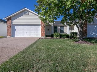 1517 Rosedale Dr, O'Fallon, MO 63366