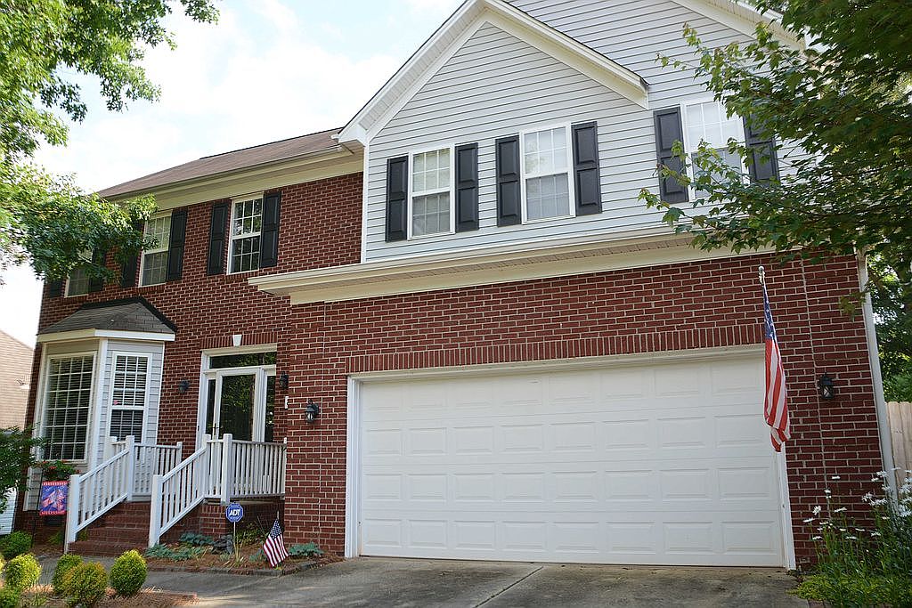 8 Holly Springs Ln, Greensboro, NC 27455 Zillow
