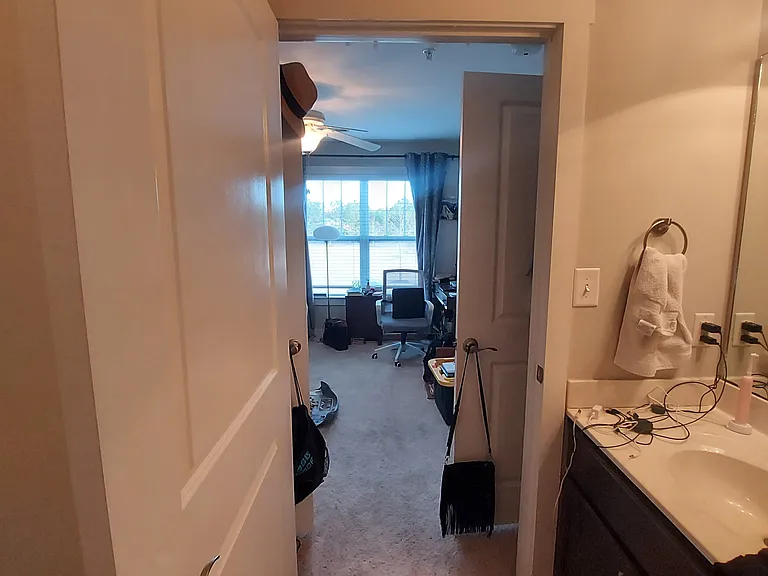 3408 Briarcliff Dr #E — Photo 11