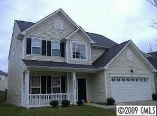 9430 Macquarie Ln, Charlotte, NC 28227
