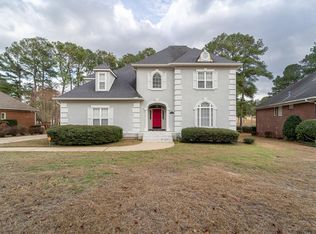 208 Stonehaven Ct, Dothan, AL 36305