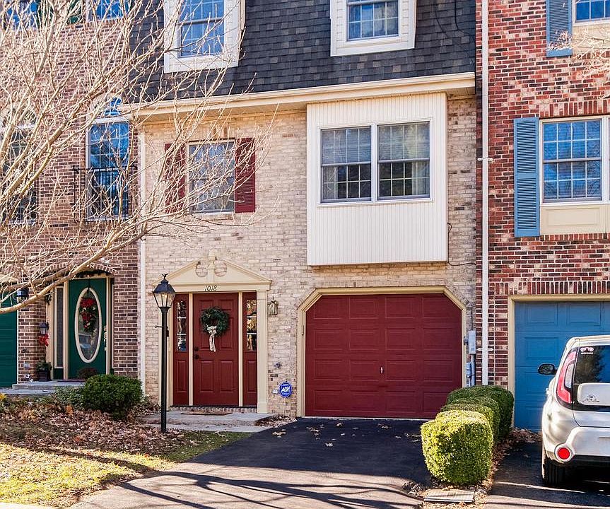 1st image of 1018 Lindsay Ln