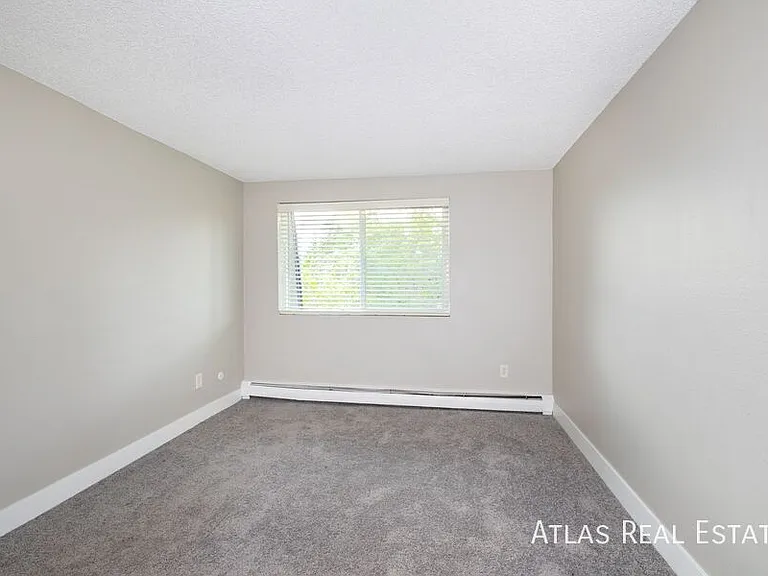 Willowbrook Crossing — Photo 42