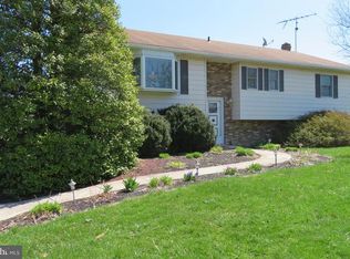 120 Babylon Rd, Littlestown, PA 17340