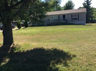 9476 Fenner Rd, Laingsburg, MI 48848