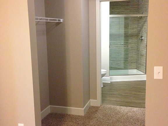 4th image of 138 Park Central Sq APT 807