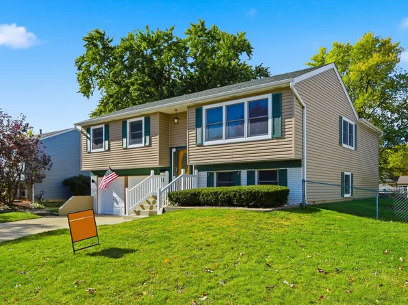 108 Idlestone Ln, Schaumburg, IL 60194