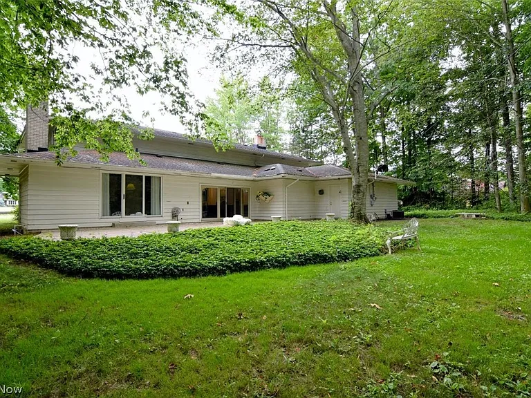 32049 Gates Mills Blvd — Photo 38