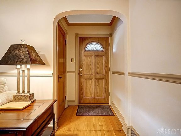 2nd image of 2824 Ferncliff Ave
