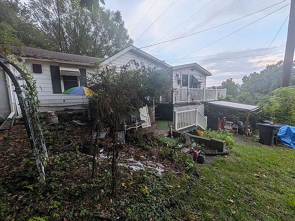 2nd image of 451 Caldwell Hill Rd