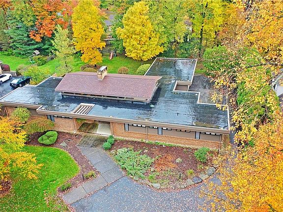 2nd image of 5804 Lamplighter Dr