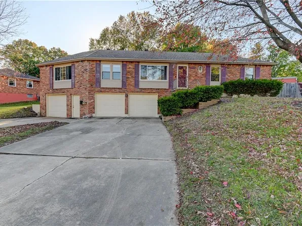 3700 S Emery St, Independence, MO 64055