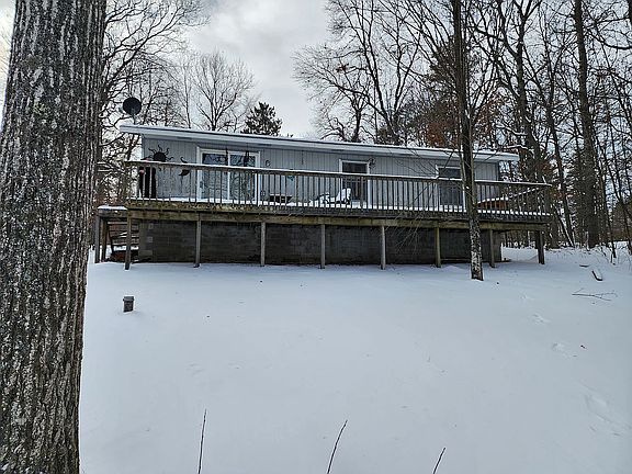3rd image of 5190 Woodridge Dr