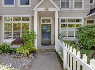 3706 SW Troy St, Portland, OR 97219