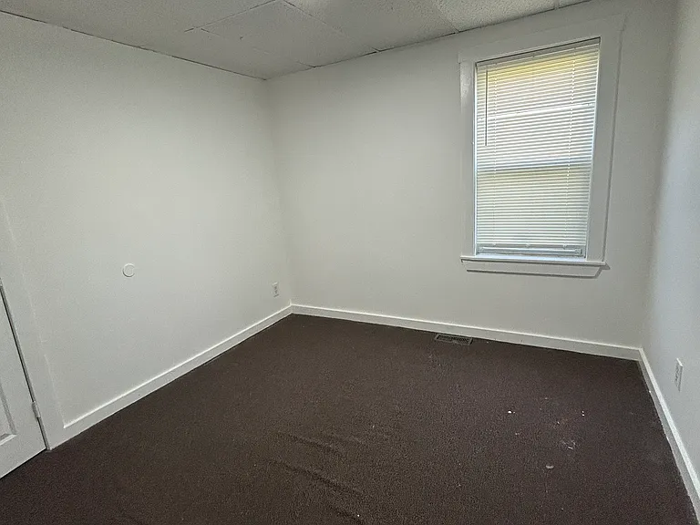 18 Adams St #1 — Photo 10