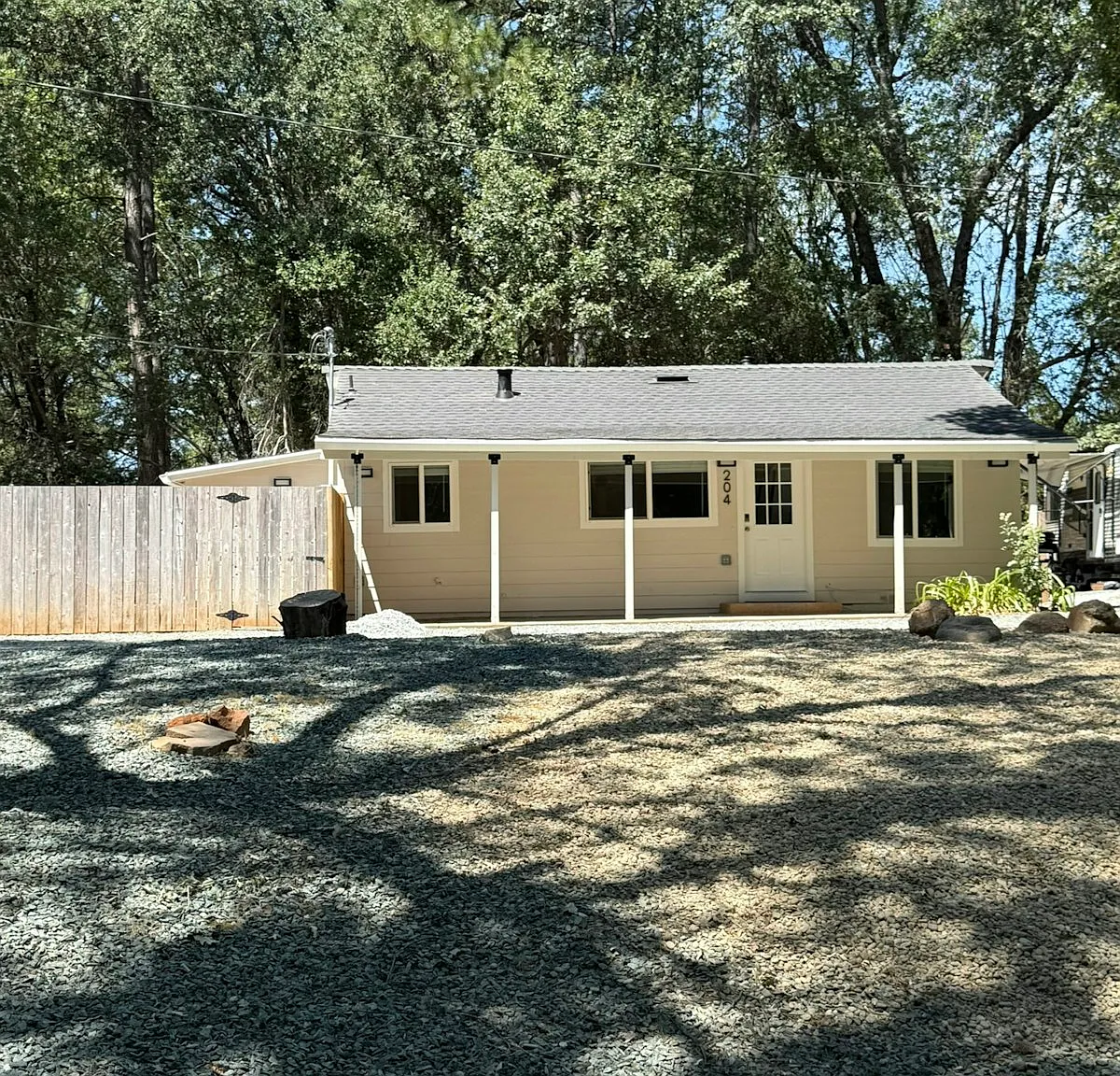204 Lambert Lane — Photo 3