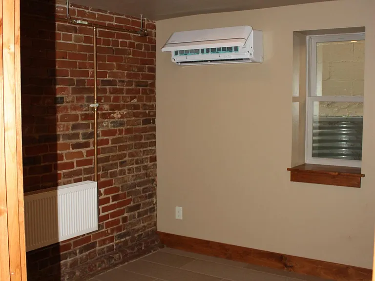 1626 N Franklin St #100 — Photo 22