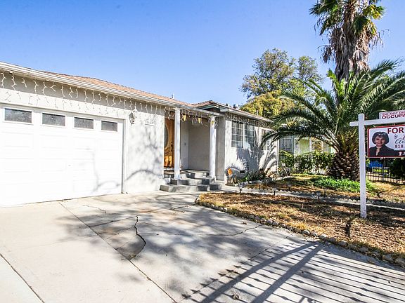 2nd image of 8052 Lullaby Ln