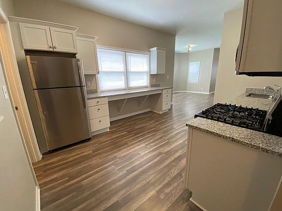 4th image of 2440 S Delaware Ave Floor 2