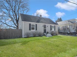 39 Homestead Ave, Johnston, RI 02919