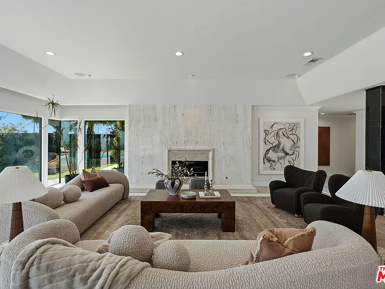 8416 Skyline Dr — Photo 22