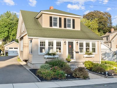 11 Russell Street, Branford, CT, 06405