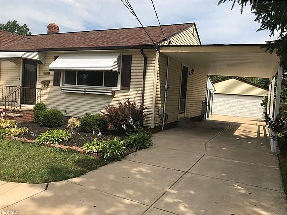2nd image of 13580 Brookhaven Ave