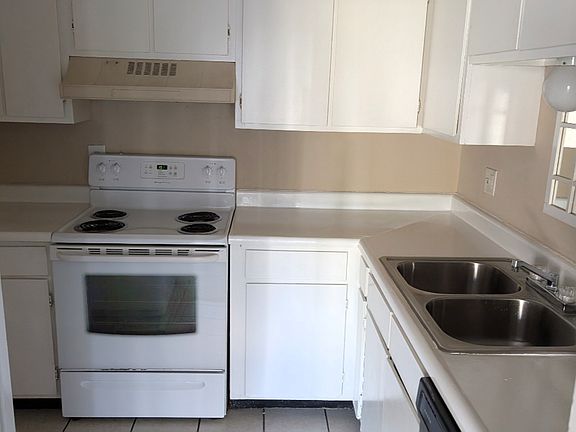 5th image of 1161 Lake Ave APT 119