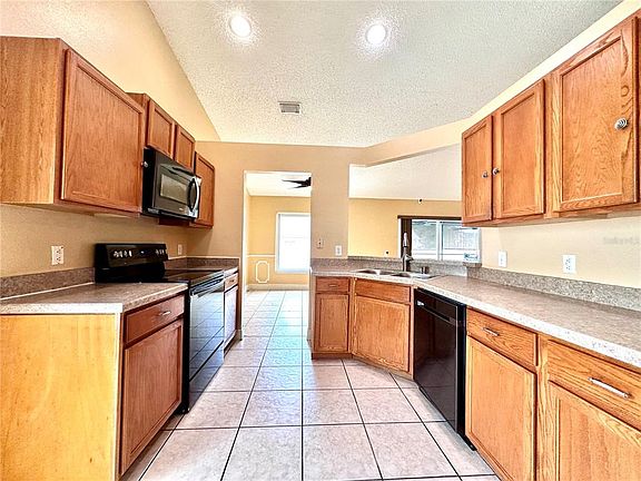 4th image of 1650 Navigator Ln