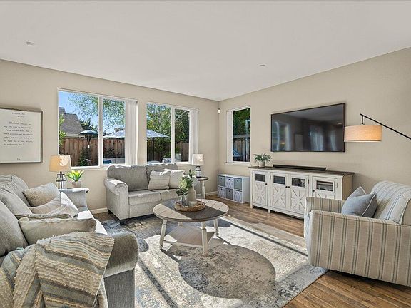 5th image of 16911 Grapevine Ct