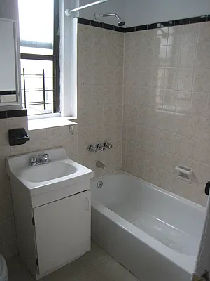 Rented by Bohemia Realty Group | media 23