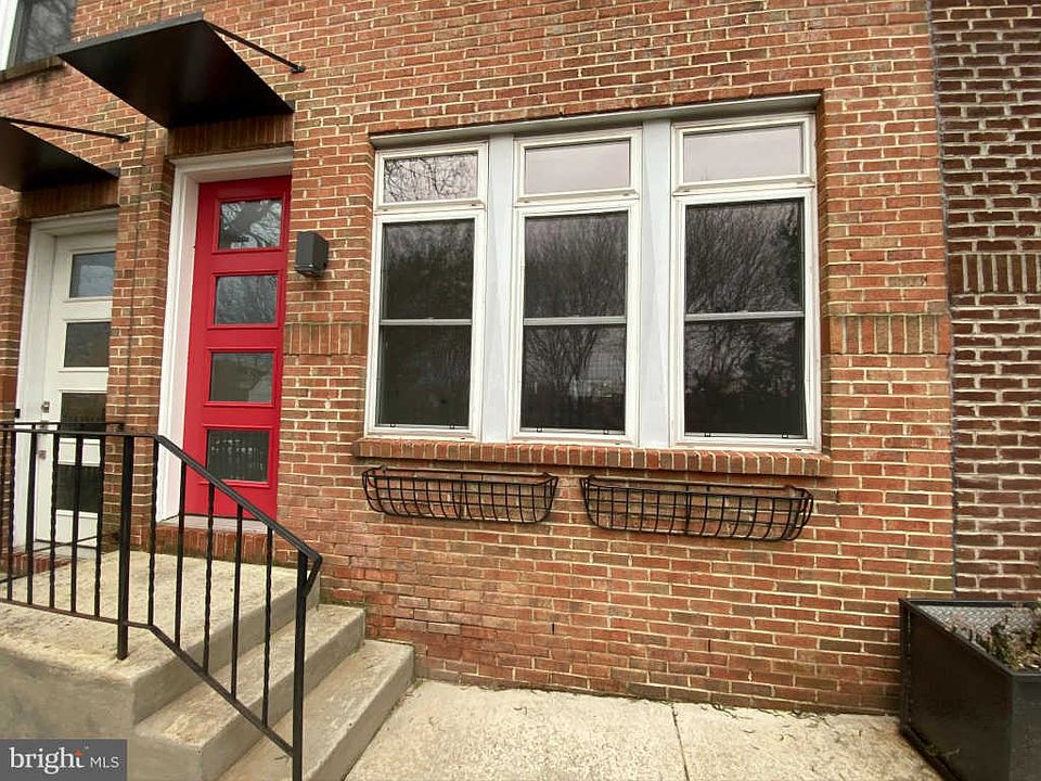 1st image of 916 N American St Unit D