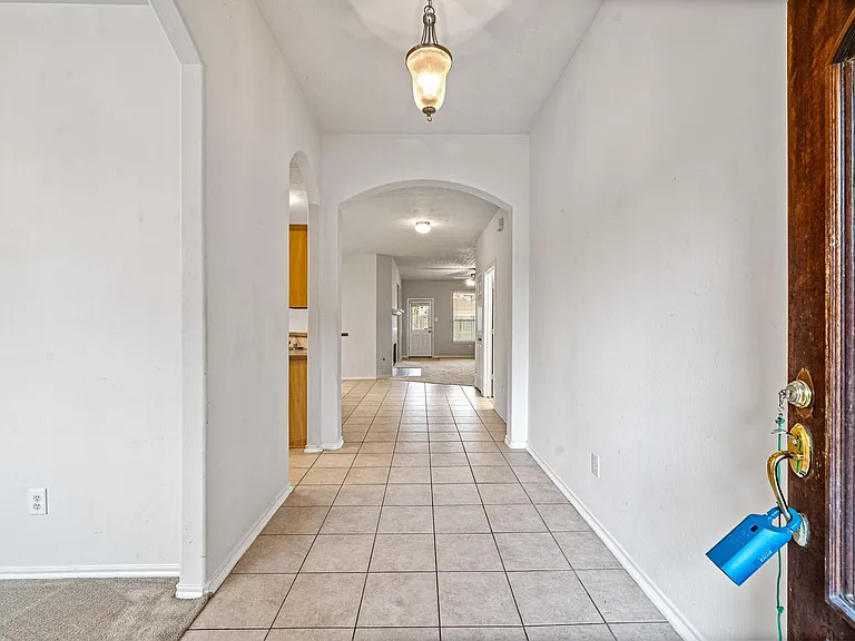 6423 Bonnie Chase Ln — Photo 5