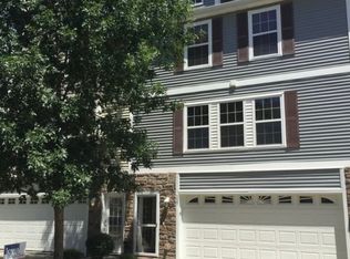 352 NE Sandalwood, Waukee, IA 50263