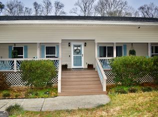 817 Brookside Dr, Winder, GA 30680