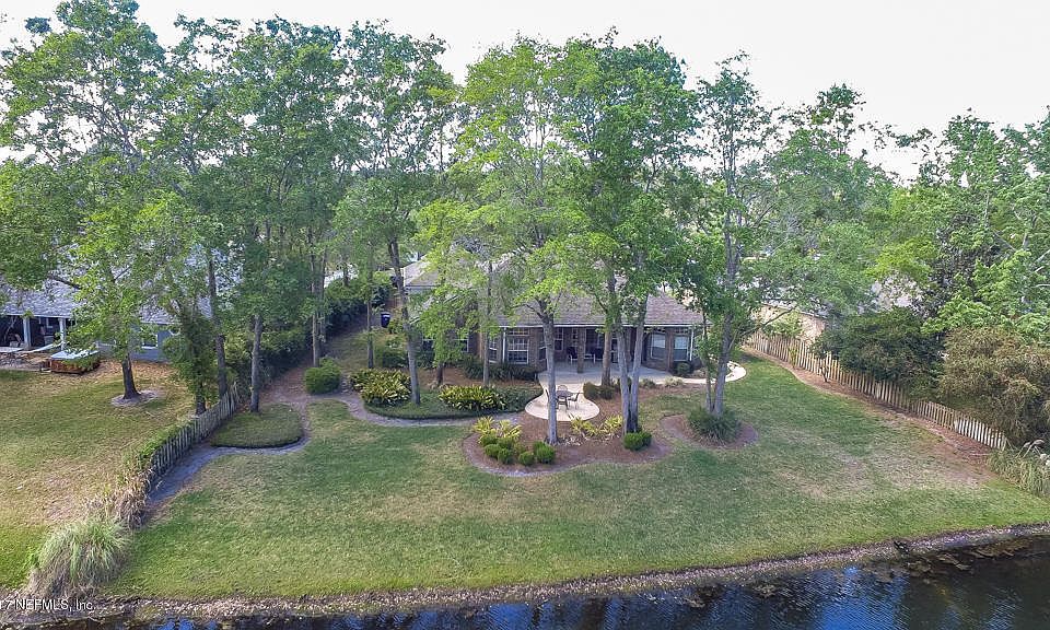 1st image of 181 Elmwood Dr
