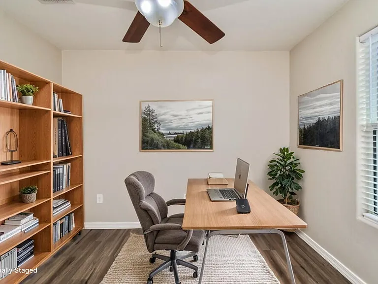 1084 W Calle Del Libro Dorado — Photo 15
